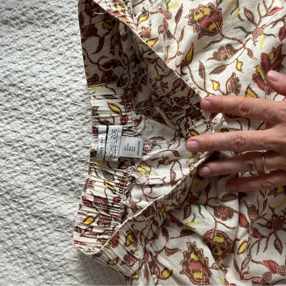 Linen Set - Picture 5 of 7